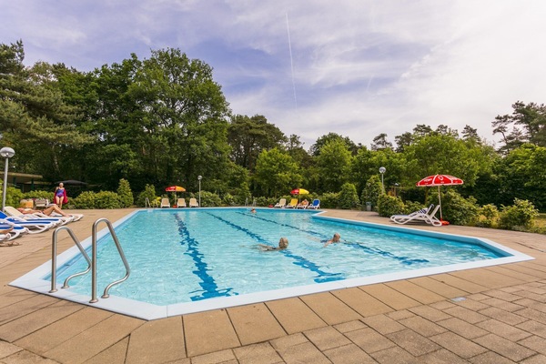 Holiday Home Swimming Pool