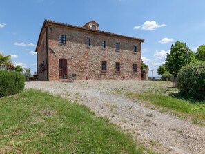 Esterni