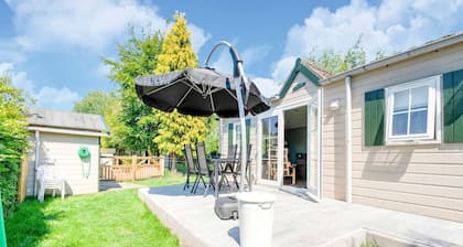 Chalet in Stegeren near Hiking Trails