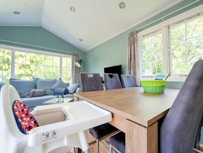 Dining - Chalet in Stegeren near Hiking Trails (Stegeren)