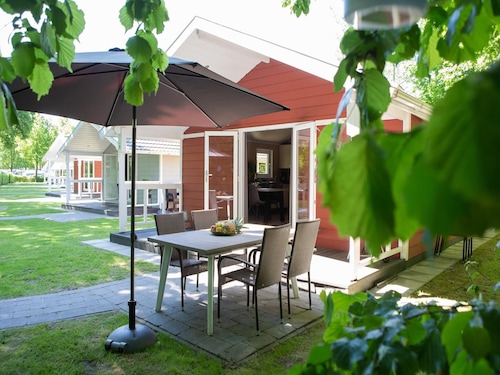 Lodge in Brabant with Cozy Covered Terrace