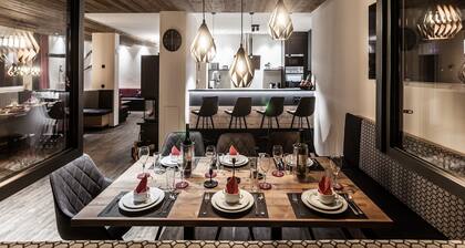 Luxury Chalet Gaschurn near Ski Lift