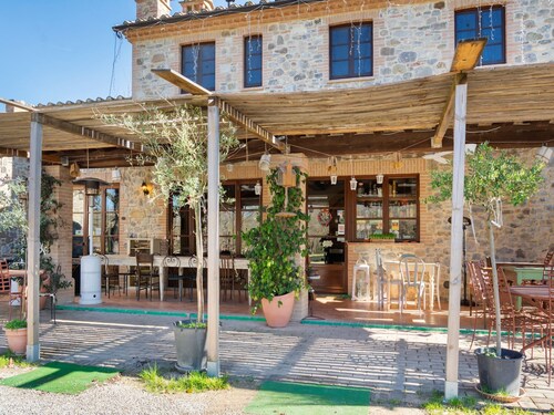 Cottage in Umbria with Pool & Garden