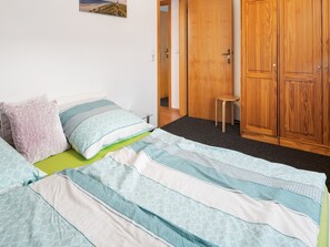2 bedrooms, iron/ironing board, WiFi - Ferienwohnung in Dresden (Dresden)