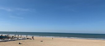 Apartment in Scheveningen Harbor Views