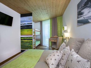 2 bedrooms, WiFi