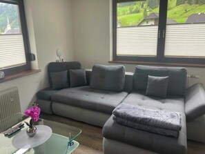 TV - Salzburg Lungau Nature Apartment (Muhr)