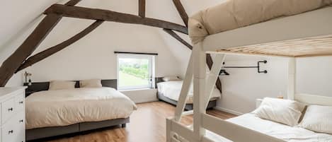 3 bedrooms