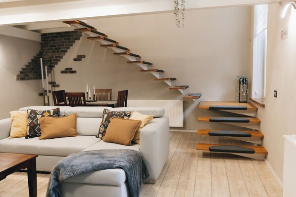 Living area - VOK Luxury Home I City Loft (Arad)