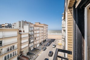 Property grounds - Sunny Stay for Four in Koksijde (Koksijde)