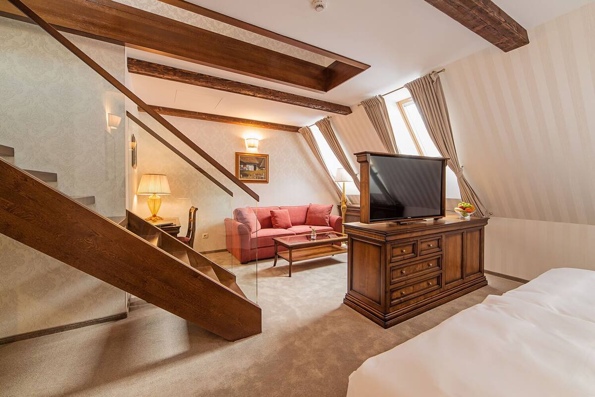 Grand Duplex | Select Comfort beds, minibar, in-room safe, soundproofing