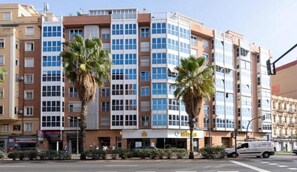 Exterior - Apartment near sea beach and vibrant center (Valencia)