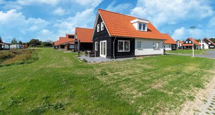 Ihr RĂŒckzugsort an der KĂŒste mit Pool