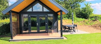 Chalet en Países Bajos con Dos Terrazas