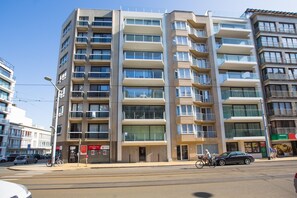 Exterior - Apartment in Belgium with Sea View Terrace (Middelkerke)