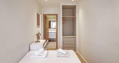 New Apartment Madrid Feria 103