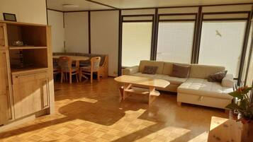 Smart-TV, DVD-Player