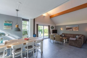 Interior - Holiday Home by Beach in Ooghduyne (Julianadorp aan Zee)