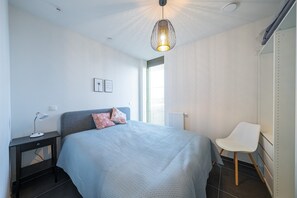 4 slaapkamers, een strijkplank/strijkijzer, gratis wifi