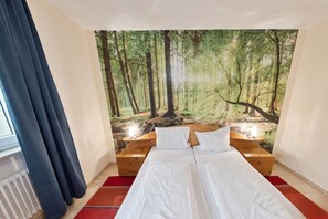 1 chambre, lit parapluie, Wi-Fi gratuit, draps fournis