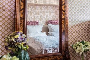 2 bedrooms, Internet