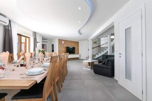 Dining - Luxury Villa with Private Pools, Sauna, Jacuzzi, and Exclusive Features in Istria, Croatia (Brtonigla)