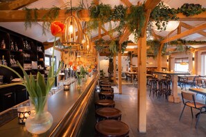 Holiday Park Facilities and Services  - Water Lodge in Netherlands with Paddleboarding (Zeewolde)