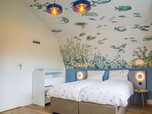 2 bedrooms, WiFi