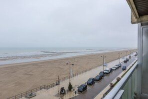 Property grounds - Charming apartment near the beach (Middelkerke)