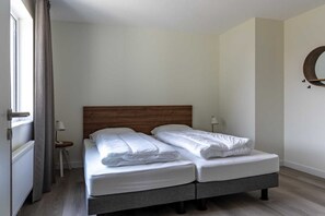 4 Schlafzimmer