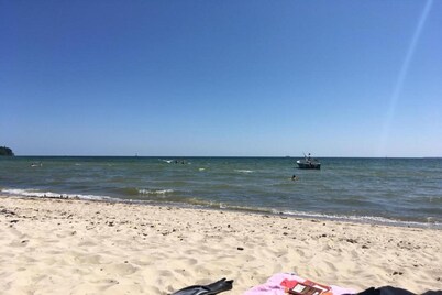 Bungalow Steps from the Sea