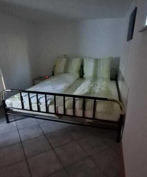 1 Schlafzimmer, Internetzugang, Bettwäsche