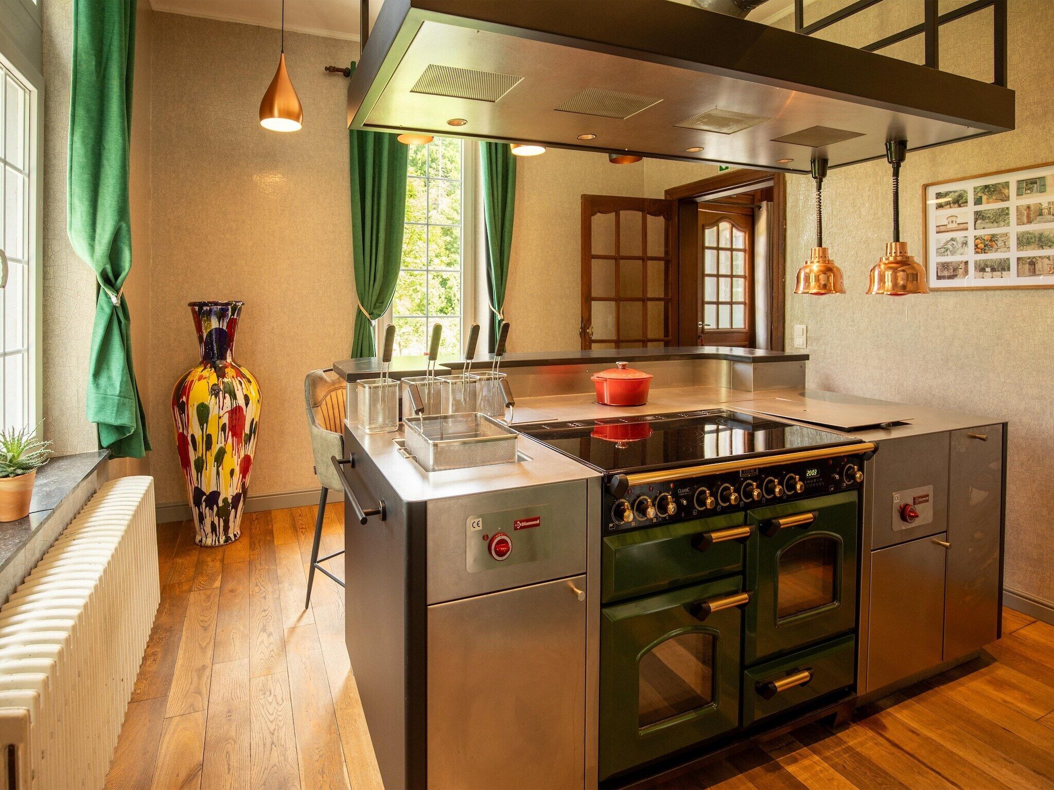 Frigorífic, forn, placa de cuina i rentaplats 