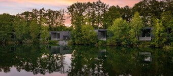 Sky Pad: Lakeside Retreat