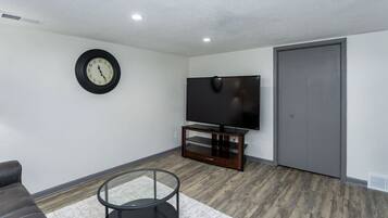 Smart TV, fireplace, video games