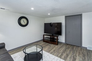 Smart TV, fireplace, video games