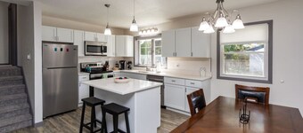 Ankeny Heights - A 4 bedroom and 2 bath home