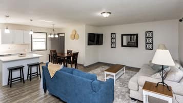 Smart TV, fireplace, video games