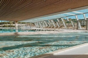 Piscine couverte