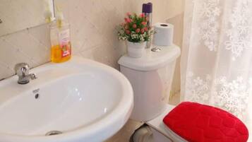 Comfort Apartment, Balcony, City View | Bathroom | Shower, slippers, towels, soap