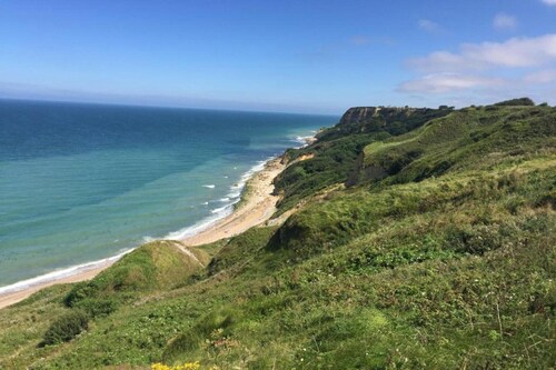Charming Coastal Hideaway