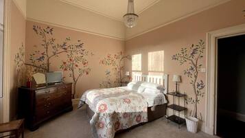 5 chambres, fer et planche à repasser, Wi-Fi, literie fournie