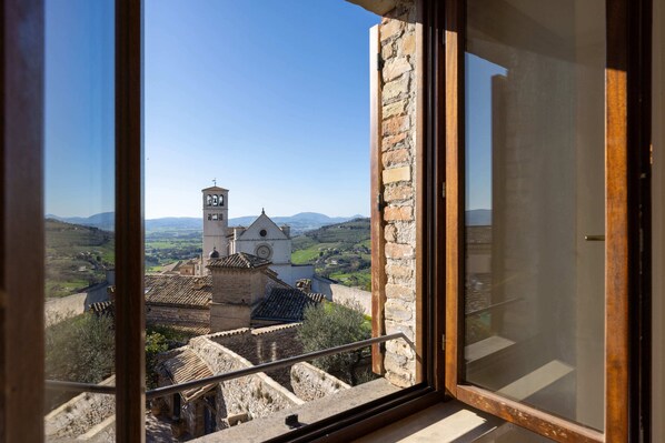 Barnesenger, wi-fi (inkludert), sengetøy og rullestolvennlig