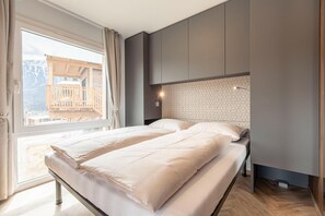 Bedroom - Beautiful tree house in the Gailtal valley (Kötschach-Mauthen)