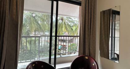 Charming 2-bedroom house with AC, WiFi in marvelous Candolim