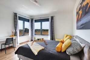 3 bedrooms, iron/ironing board, travel crib, free WiFi