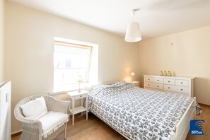 3 bedrooms, iron/ironing board, free WiFi - Apartment in De Haan near the Beach (De Haan)