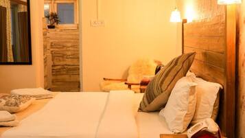 1 slaapkamer, een strijkplank/strijkijzer, beddengoed