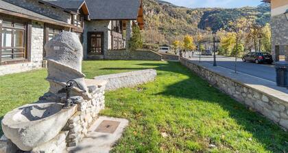 Casa en Benasque cerca del lago