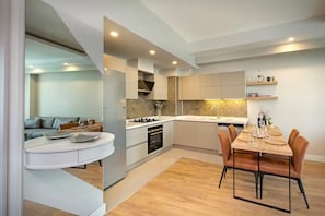 Private kitchen - Sirius Town Residence&SPA 3 Bedrooms+2 Livingrooms (Antalya)